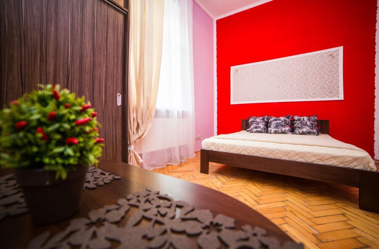 Apartment On Teatralna 7 Lviv Extérieur photo